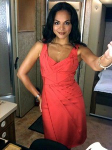 Karen Olivo spielt Cassie Reynolds, Anwaltsserien-Stereotyp jung-smart-sexy